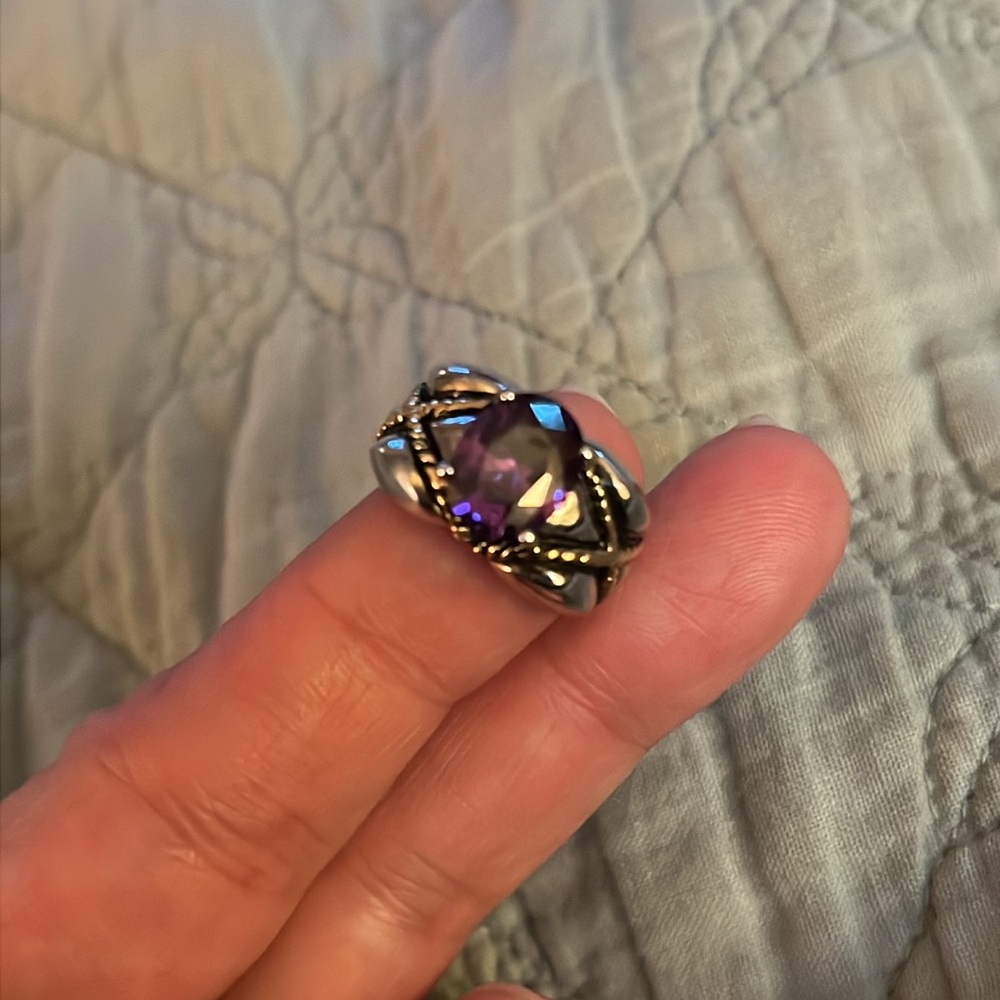 🍐TRADED🍐Simulated Amethyst on 2-toned Rope twist ring, Size 6 - Picture 5 of 10